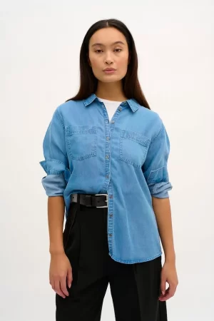 My essential wardrobe - Demin shirt