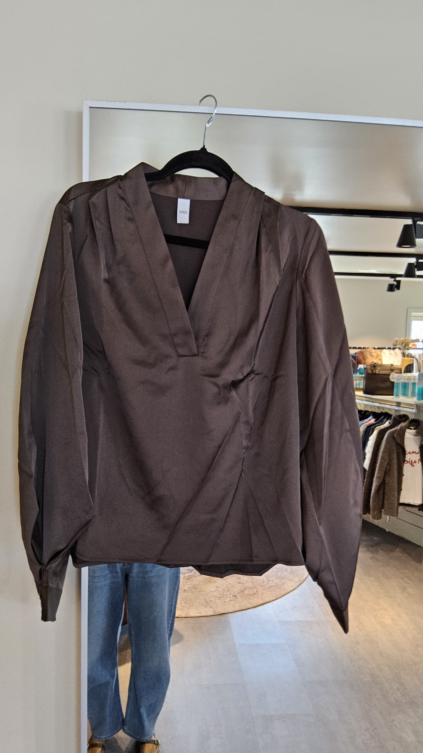 PELLA TOP BROWN
